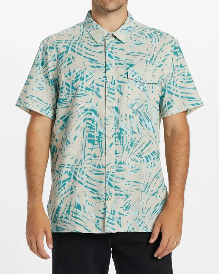 ADiv Surftrek Perf Short Sleeve Shirt Chino Men Billabong TShirts