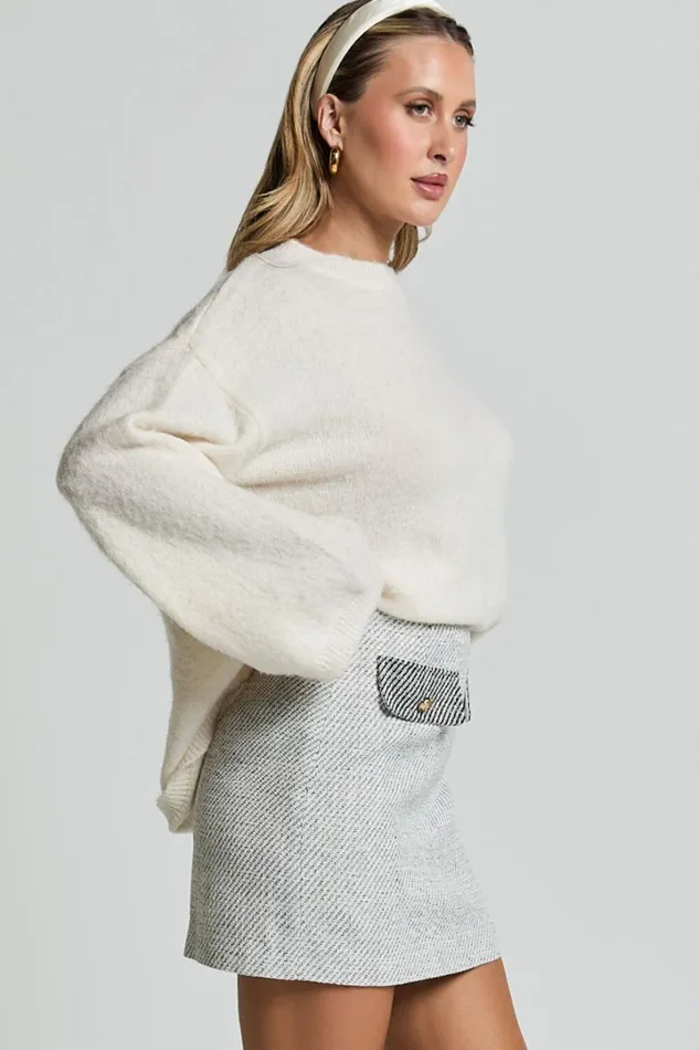 Alfie Jumper 8211 Crew Neck Relaxed Fluffy Knit Jumper In Cream Women Showpo Sweaters and Cardigans
