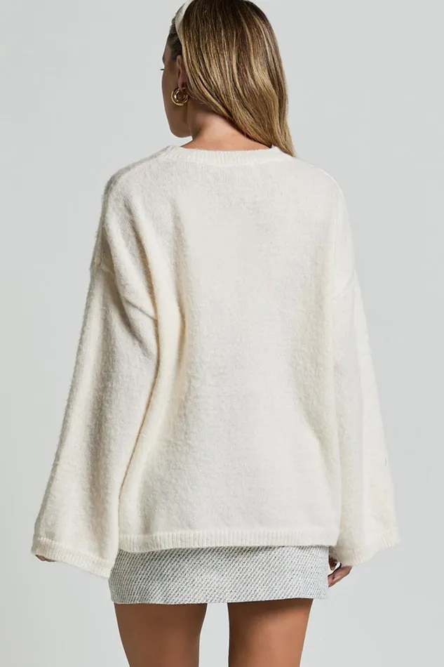 Alfie Jumper 8211 Crew Neck Relaxed Fluffy Knit Jumper In Cream Women Showpo Sweaters and Cardigans