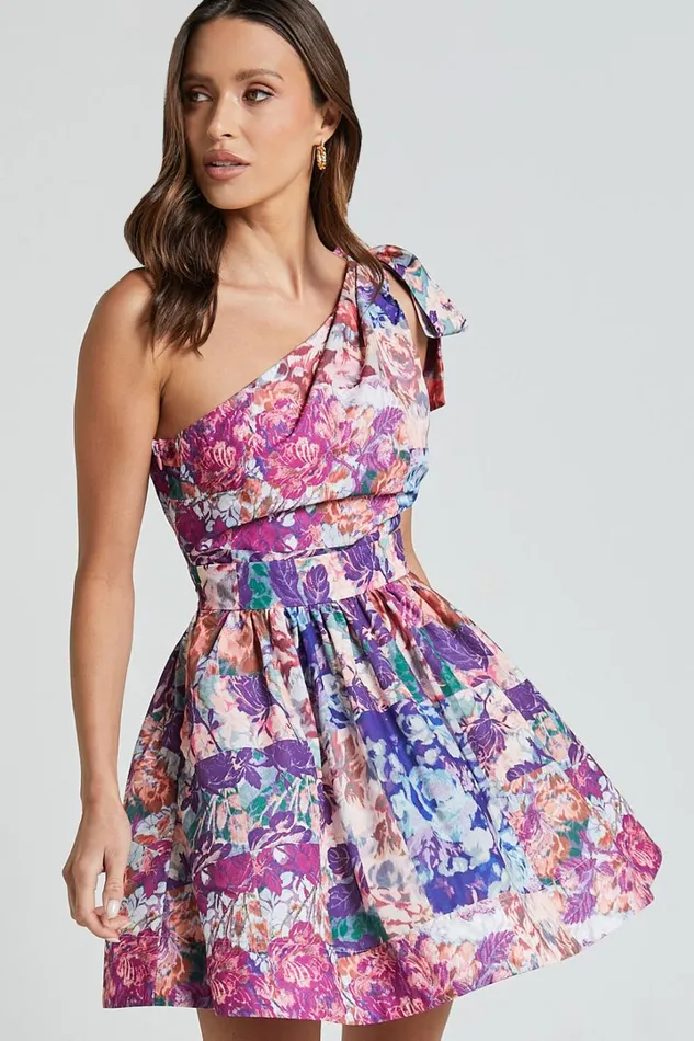 Alice Mini Dress 8211 One Shoulder Side Cut Out Dress In Vintage Garden Print Women Showpo Dresses