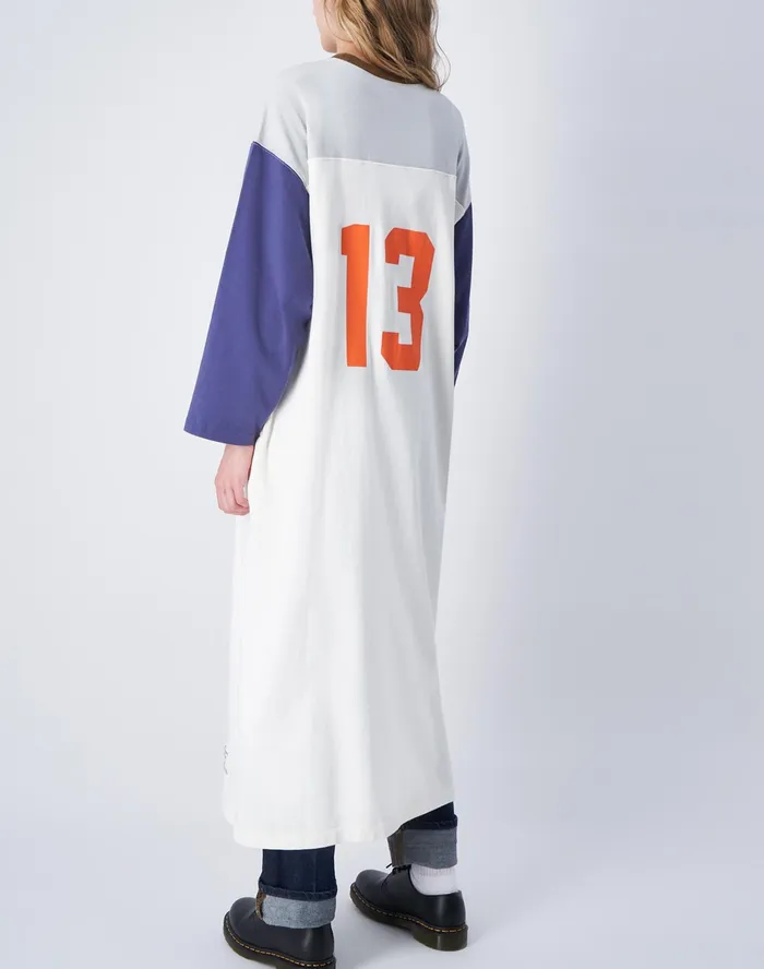 Beams Boy Oversized Dress 13 White Women Champion Skorts and Dresses