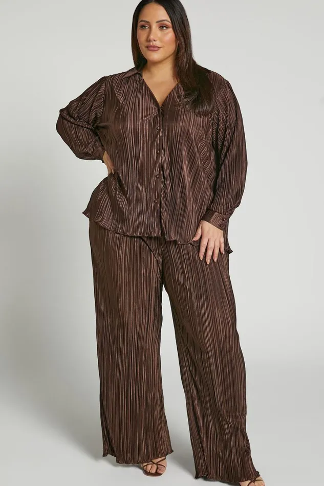 Beca Pants 8211 High Waisted Plisse Flared Pants In Chocolate Women Showpo Curve Clothes