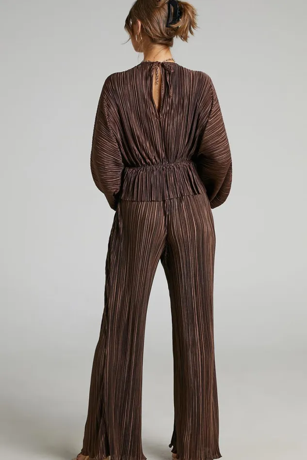 Beca Pants 8211 High Waisted Plisse Flared Pants In Chocolate Women Showpo Curve Clothes