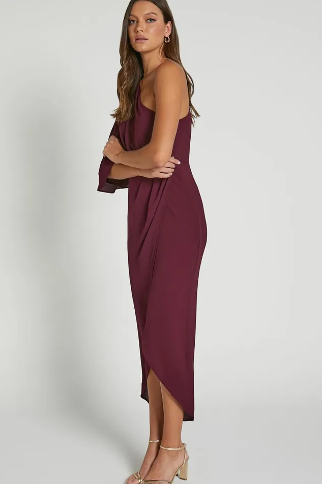 Belmira Midi Dress 8211 One Shoulder Asymmetrical Short Sleeve Split Dress In Merlot Women Showpo Dresses