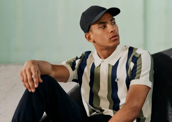 Ben Sherman Mod Knit Polos Men Stripe Knit Polo B By Sweater Polo Summer Polo Outfit Green Stripes Close Up