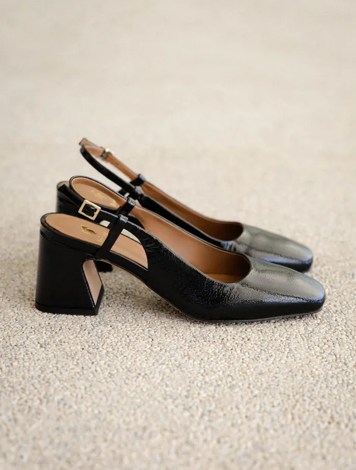Bobbies Pumps and Mary Janes Maddie Black Vinyl 8211 Women