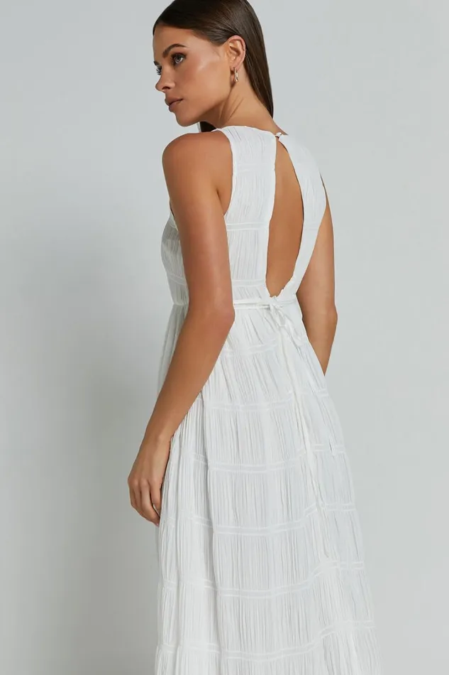 Cade Maxi Dress 8211 High Neck Sleeveless A Line Dress In White Women Showpo Dresses