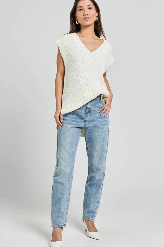 Cadha Vest 8211 Knit Sweater Vest In Cream Women Showpo Knitwear