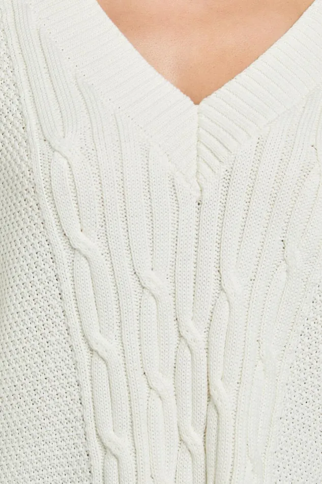 Cadha Vest 8211 Knit Sweater Vest In Cream Women Showpo Knitwear