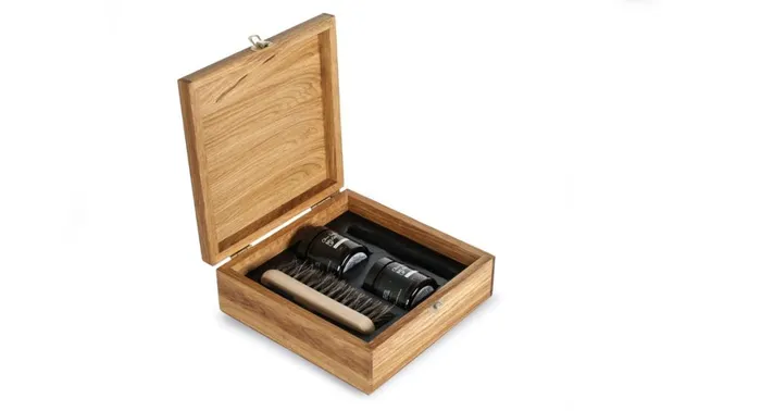 Care and Repair Men Oliver Sweeney Shoe Care Box Care and Repair Men Oliver Sweeney Shoe Care Box