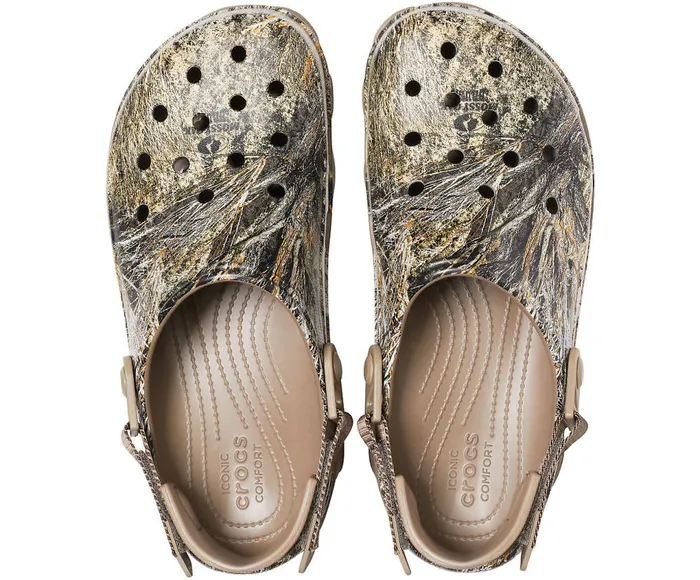 Crocs Classic AllTerrain Mossy Oak Brush Clog Khaki WomensMens Clogs