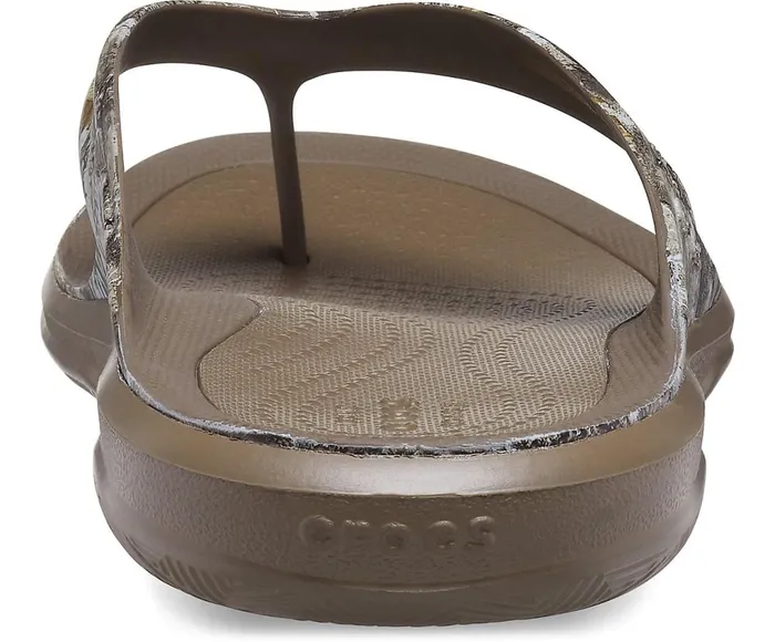 Crocs Swiftwater Realtree Edge Wave Flip Walnut Mens FlipFlops