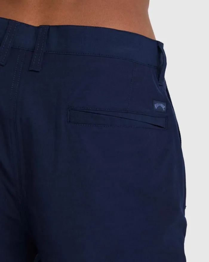 Crossfire Solid Submersible Shorts 20034 Navy Men Billabong Shorts