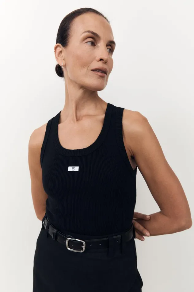 DISSH Tanks SIGNATURE BLACK TANK 8211 Women