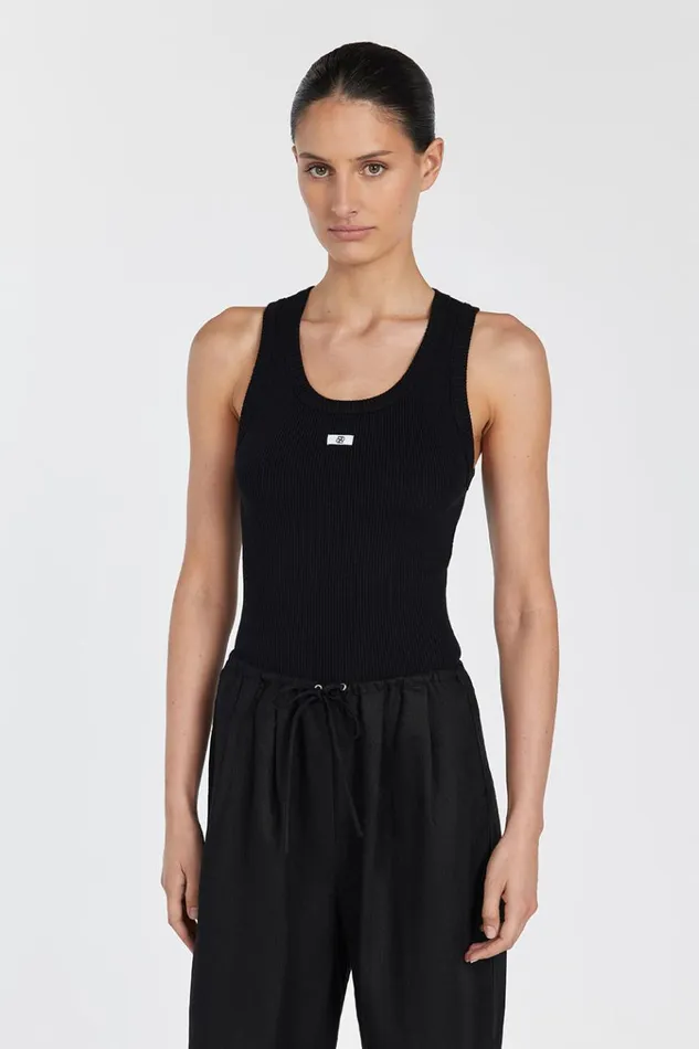 DISSH Tanks SIGNATURE BLACK TANK 8211 Women