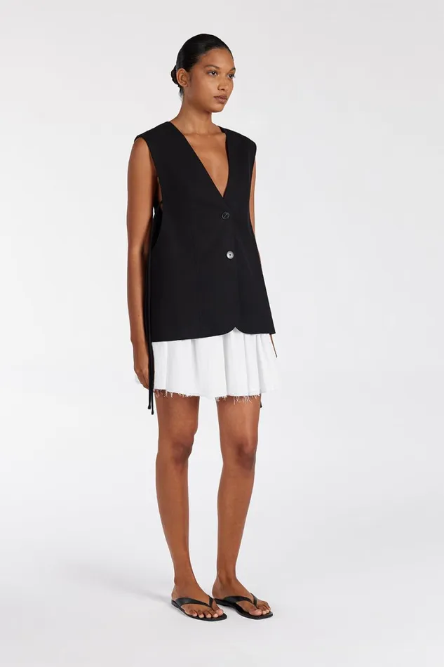 DISSH Vests LISE BLACK LOW CUT VEST 8211 Women