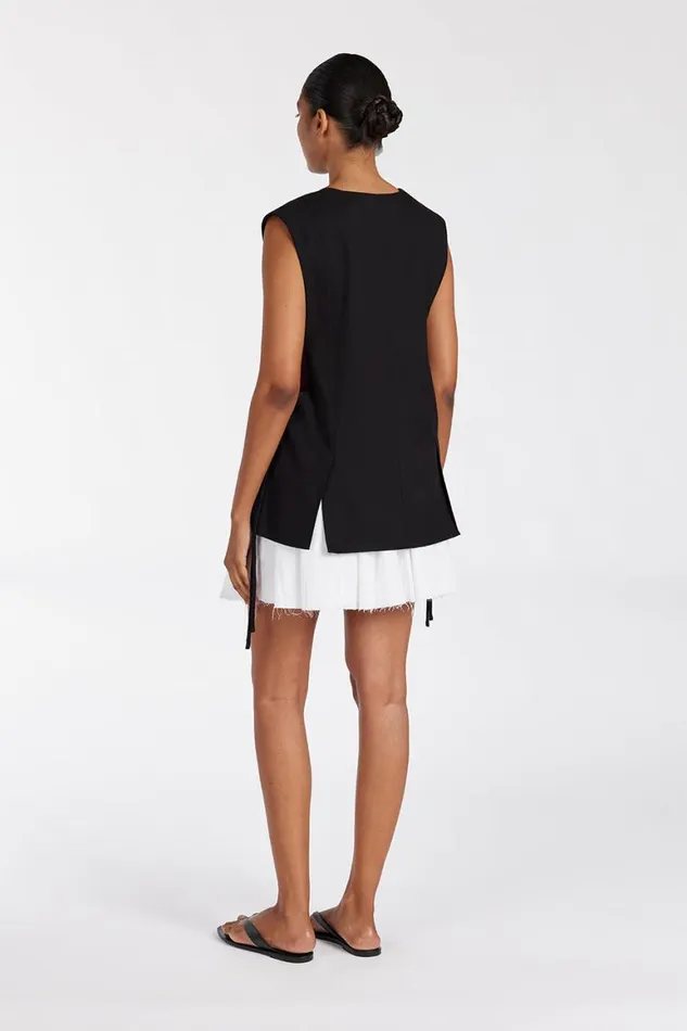 DISSH Vests LISE BLACK LOW CUT VEST 8211 Women