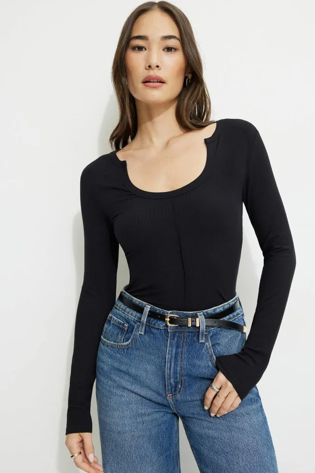 Dynamite Tops Women Ribbed UNeck Long Sleeve T Shirt Black