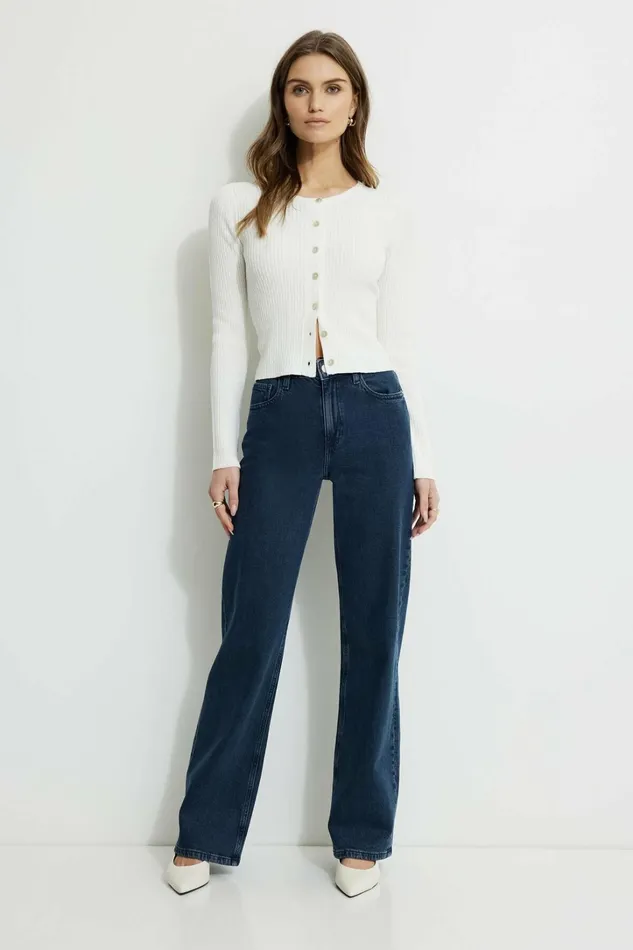 Dynamite Tops Women Wide Crewneck Cardigan White