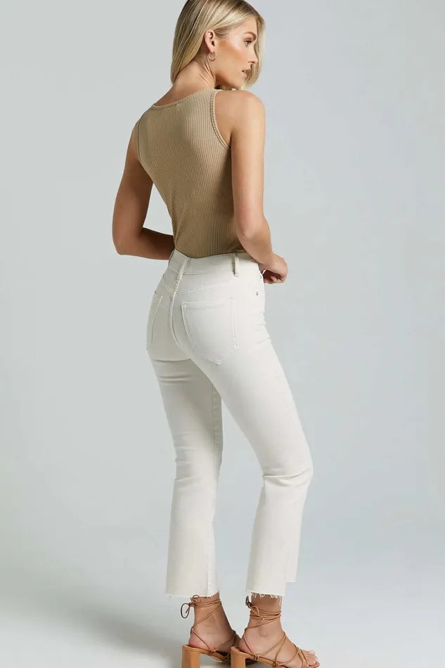 Elizena Jeans 8211 Mid Rise Step Hem Cropped Denim Jeans In Ecru Women Showpo Jeans