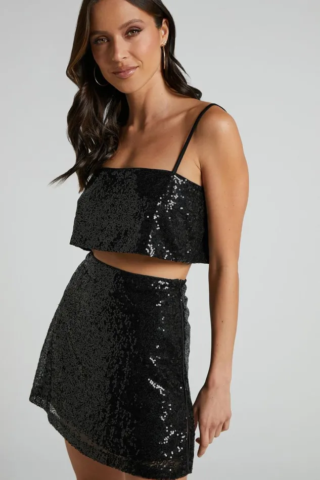 Elswyth Mini Skirt 8211 Side Split Sequin Skirt In Black Sequin Women Showpo Curve Clothes