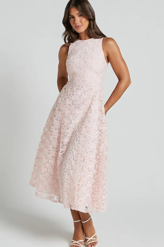 Georgina Midi Dress 8211 Crew Neck Sleeveless A Line Dress In Blush Pink Women Showpo Dresses