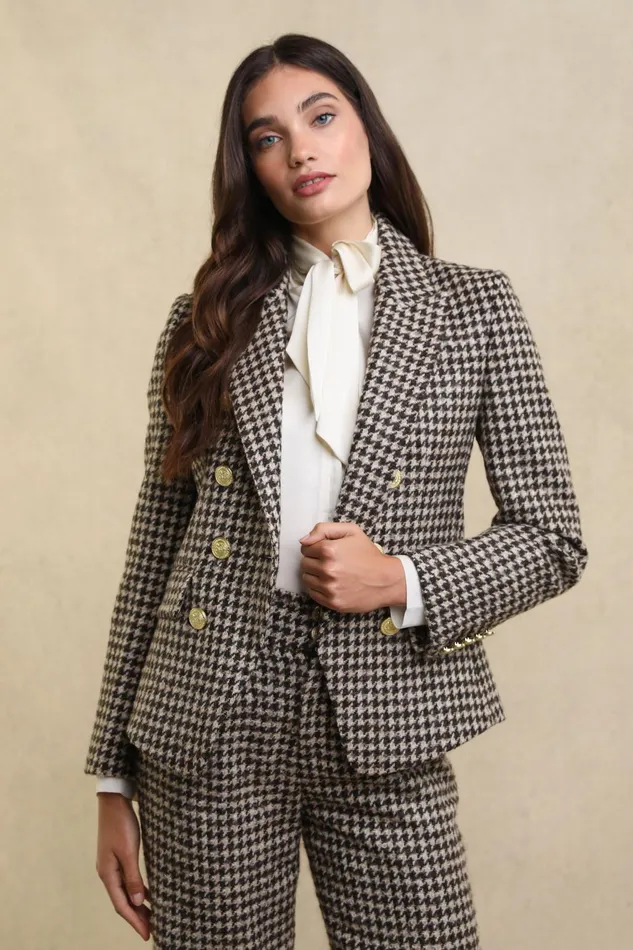 Holland Cooper Blazers Women Knightsbridge Blazer Coffee Houndstooth Holland Cooper Blazers Women Knightsbridge Blazer Coffee Houndstooth