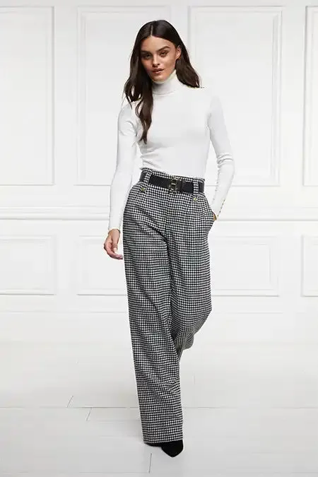 Holland Cooper Tailoring Women High Waisted Straight Trouser Black and White Puppy Tooth Holland Cooper Tailoring Women High Waisted Straight Trouser Black and White Puppy Tooth