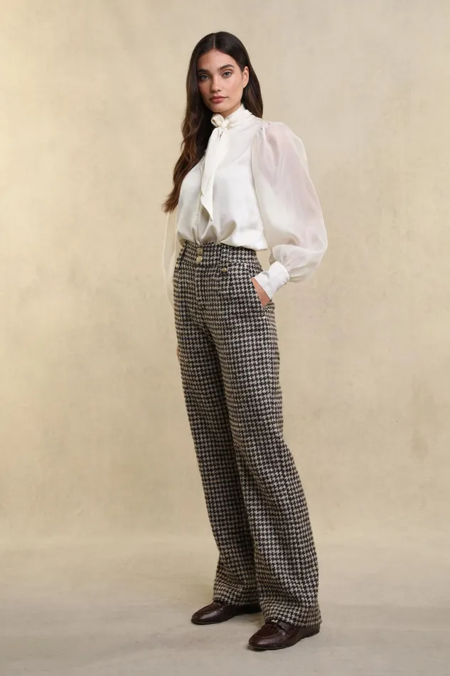 Holland Cooper Tailoring Women High Waisted Straight Trouser Coffee Houndstooth Holland Cooper Tailoring Women High Waisted Straight Trouser Coffee Houndstooth