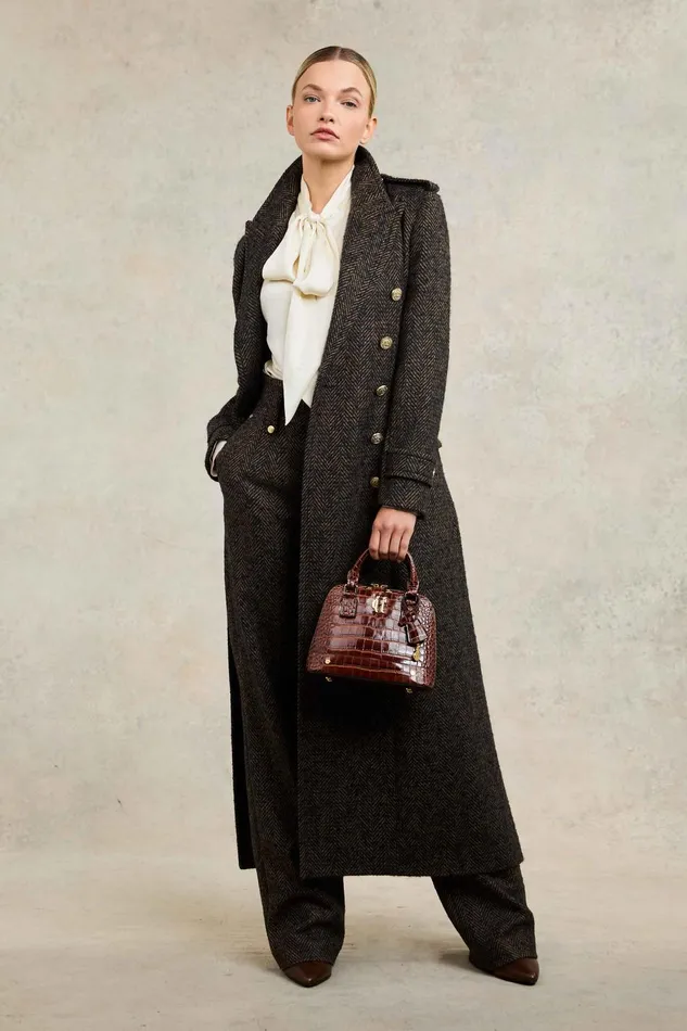 Holland Cooper Tailoring Women High Waisted Straight Trouser Walnut Herringbone Holland Cooper Tailoring Women High Waisted Straight Trouser Walnut Herringbone