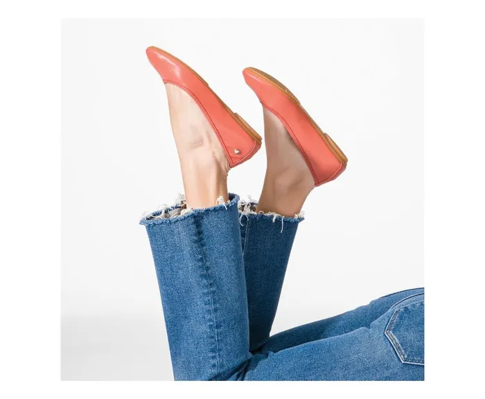 Hush Puppies Flats and SlipOns Women Chaste Ballet Ginger Spice Leather Hush Puppies Flats and SlipOns Women Chaste Ballet Ginger Spice Leather
