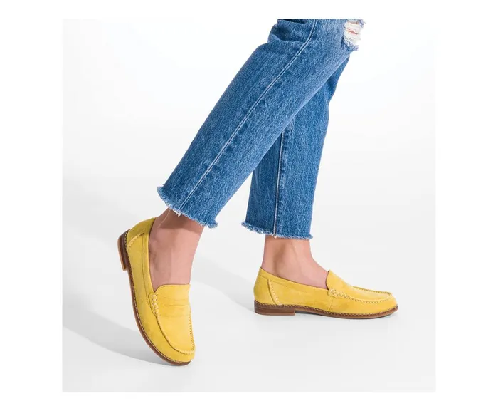 Hush Puppies Flats and SlipOns Women Wren Loafer Lemon Curry Suede