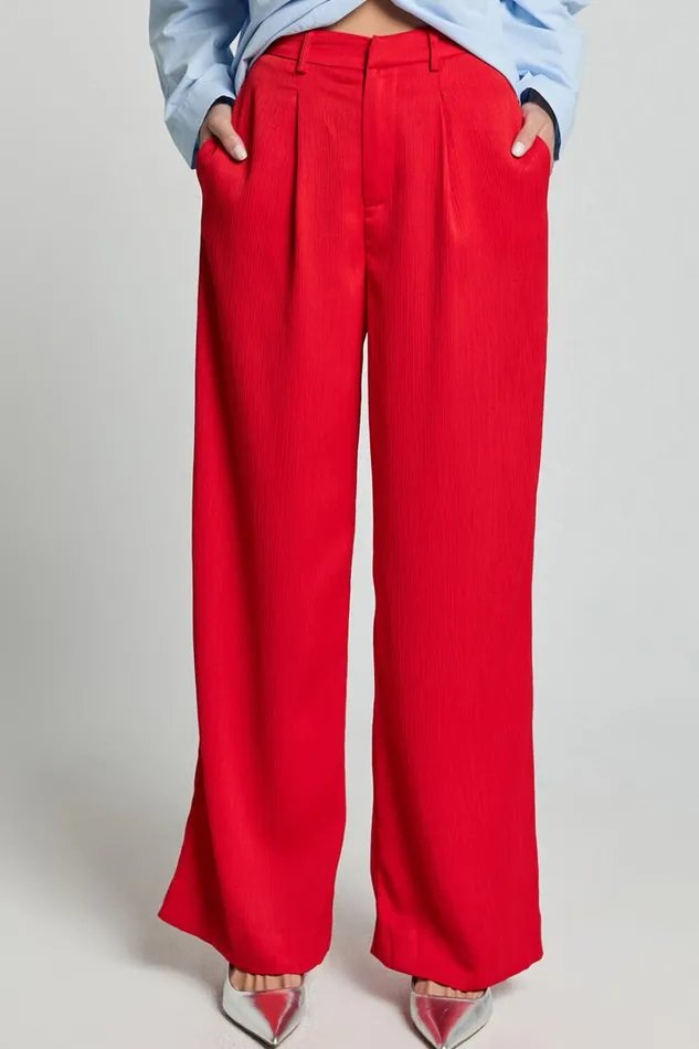 Jacie Pants 8211 High Waisted Relaxed Textured Pants In Red Women Showpo Pants