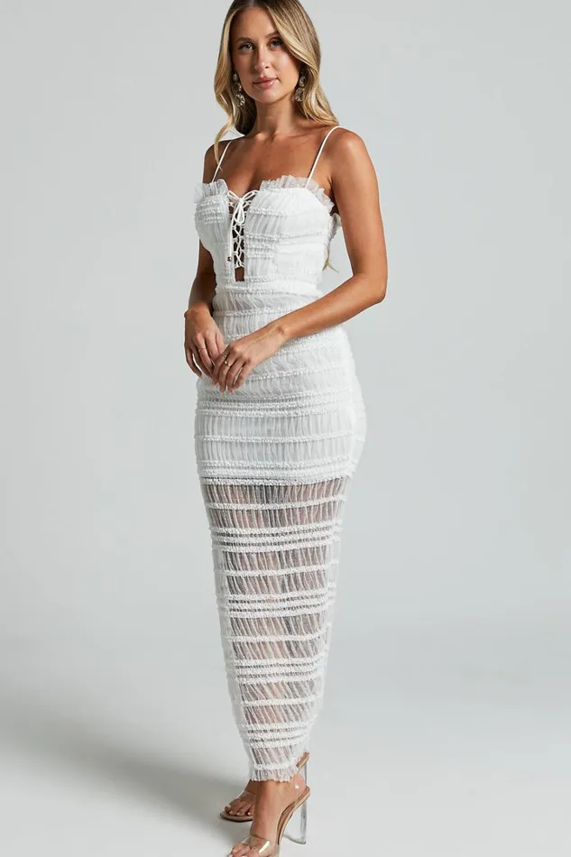 Jordanne Maxi Dress 8211 Mesh Textured Dress In White Women Showpo Dresses