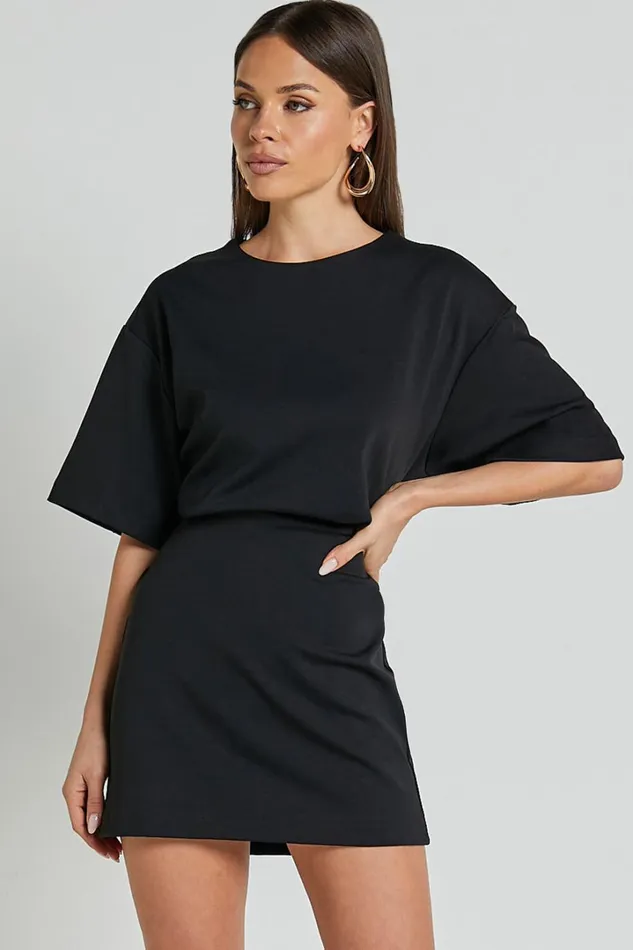Karyna Mini Dress 8211 Short Sleeve Boxy Tshirt Dress In Black Women Showpo Curve Clothes
