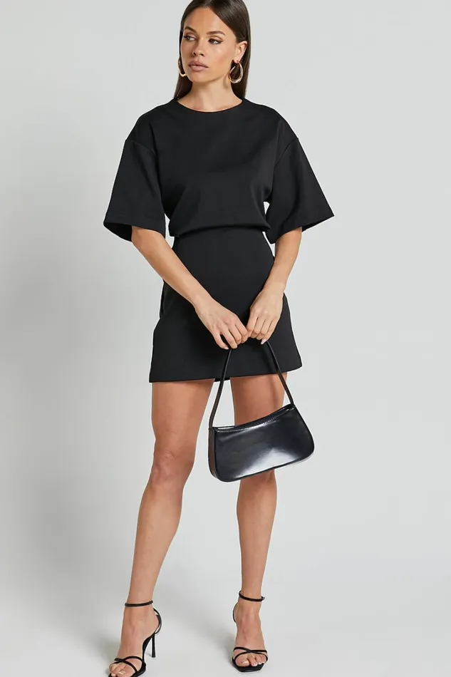 Karyna Mini Dress 8211 Short Sleeve Boxy Tshirt Dress In Black Women Showpo Curve Clothes