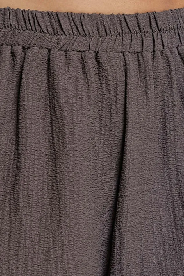 Kiana Shorts 8211 High Elasticated Waist Relaxed Shorts In Mocha Women Showpo Shorts