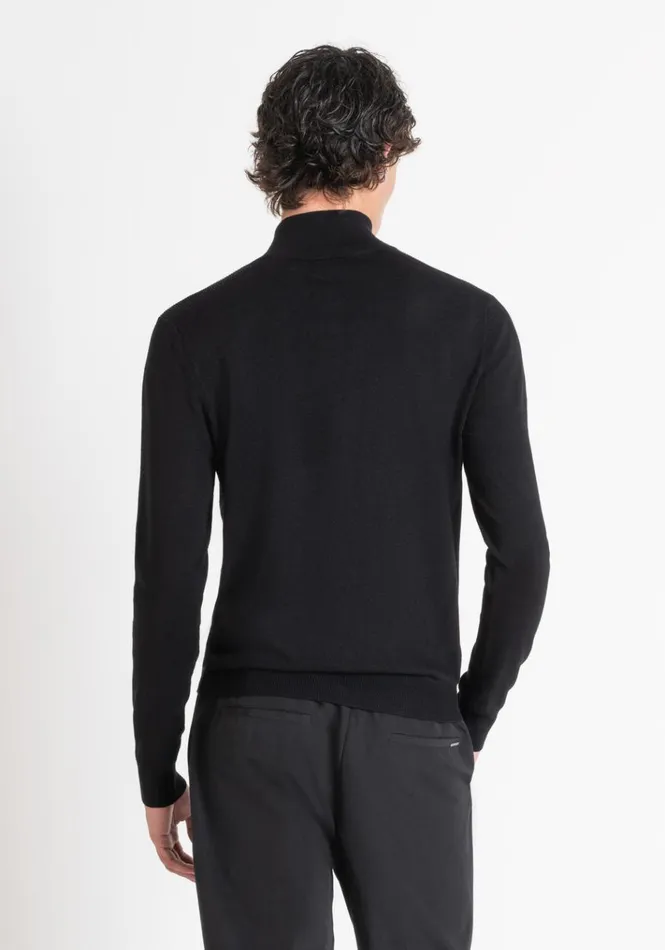 Knitwear Men Antony Morato Slim Fit Sweater In Viscose Blend With Zip And Rubberised Logo Black