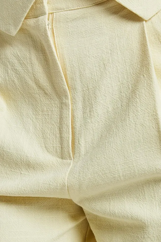 Lioness 8211 Leo Pant In Butter Women Showpo Pants
