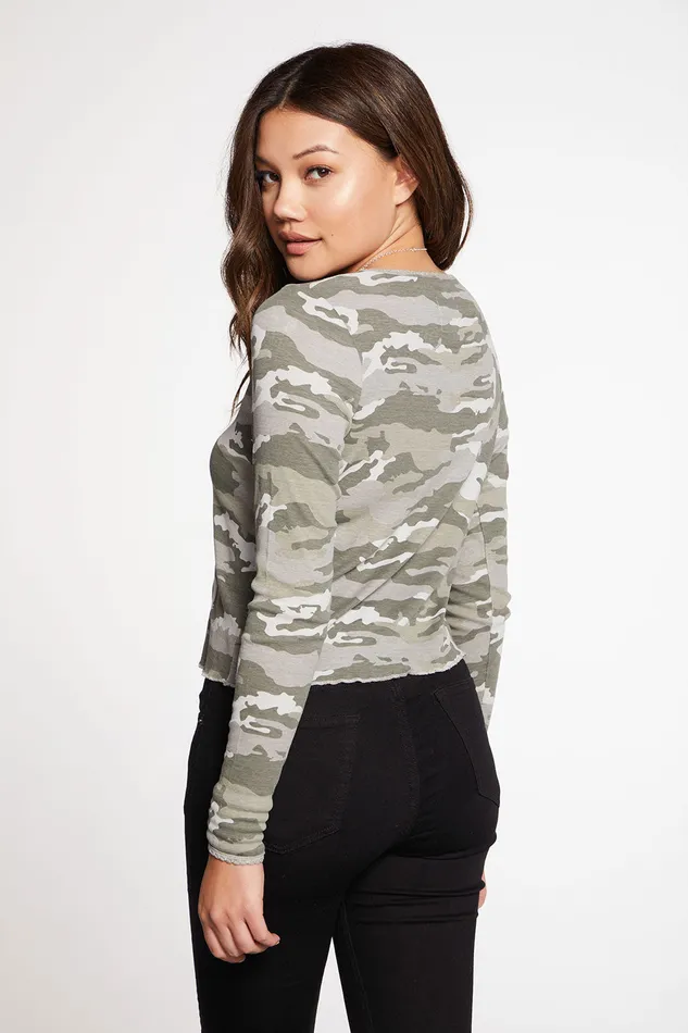 Loungewear Baby Rib Scallop Edge Long Sleeve Crew Neck Tee Chaser Brand Womens