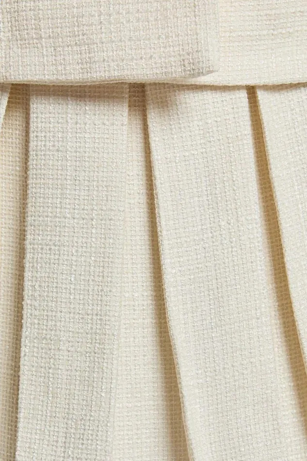 Maggie Mini Skirt 8211 Pleated Mid Rise Boucle Skirt In Cream Women Showpo Skirts