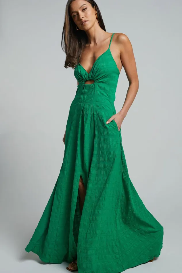 Marisse Maxi Dress 8211 Cut Out Front Split Cross Back Textured Dress In Green Women Showpo Curve Clothes Marisse Maxi Dress 8211 Cut Out Front Split Cross Back Textured Dress In Green Women Showpo Curve Clothes