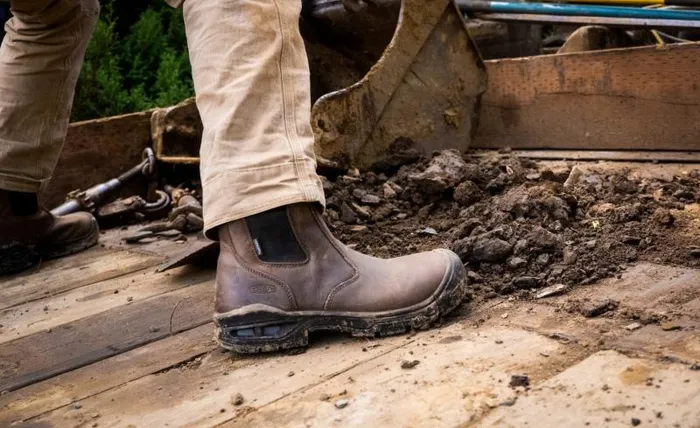Men KEEN SlipOns PullOn Waterproof Work Boots 8211 Juneau Romeo Men KEEN SlipOns PullOn Waterproof Work Boots 8211 Juneau Romeo
