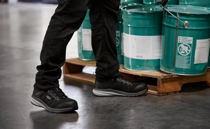Men KEEN Work Boots and Shoes Black Work Sneakers 8211 Vista Energy Men KEEN Work Boots and Shoes Black Work Sneakers 8211 Vista Energy