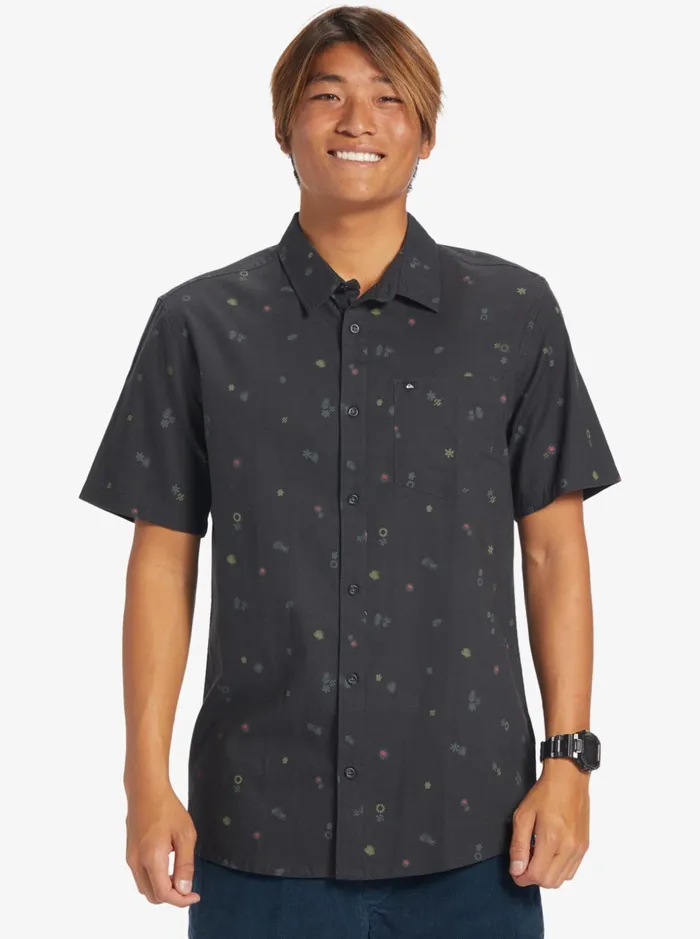 Men Quiksilver Shirts and Polos Peaceful Rave Short Sleeve Shirt Tarmac Peaceful Rave Ss Men Quiksilver Shirts and Polos Peaceful Rave Short Sleeve Shirt Tarmac Peaceful Rave Ss