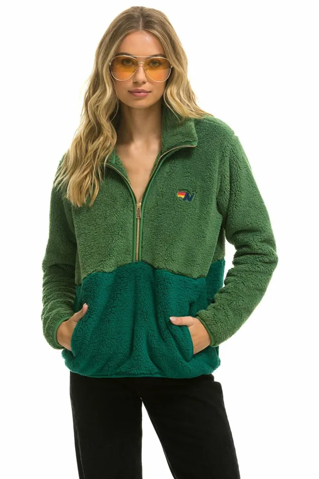 Men TEDDY UNISEX HALF ZIP COLOR BLOCK JACKET 8211 GARDEN GREEN Aviator Nation Outerwear