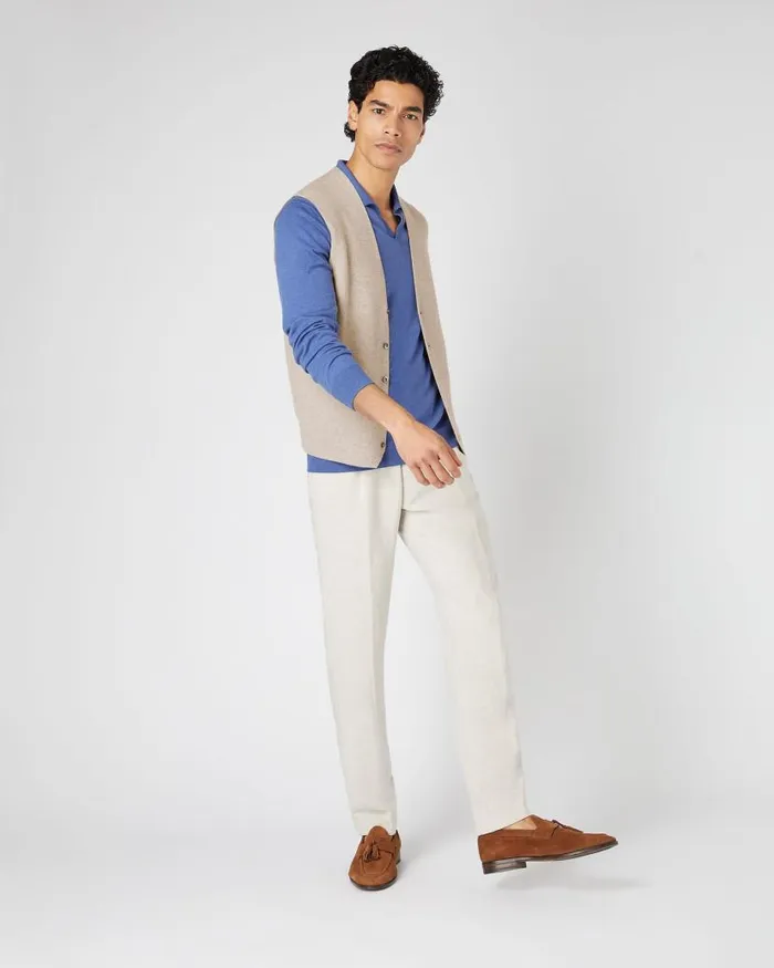 NPeal Gilets and Waistcoats Men Chelsea Cashmere Waistcoat Oatmeal Brown