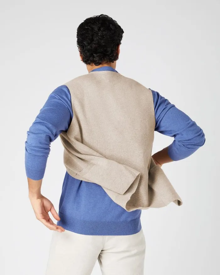 NPeal Gilets and Waistcoats Men Chelsea Cashmere Waistcoat Oatmeal Brown
