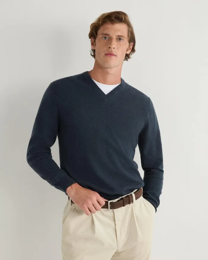 NPeal Jumpers Men Burlington V Neck Cashmere Jumper Caviar Blue