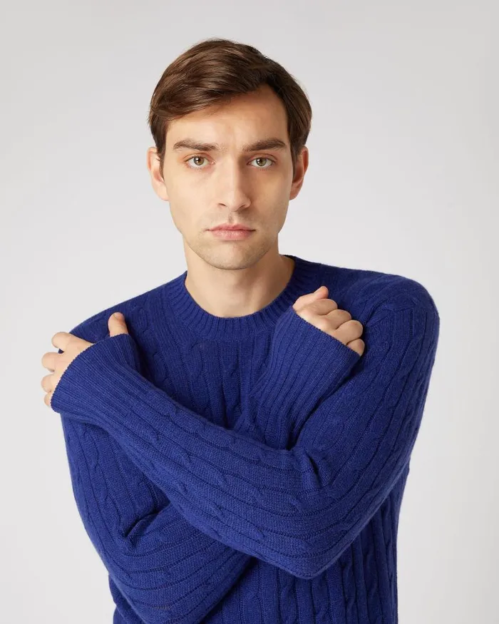 NPeal Jumpers Men Thames Cable Round Neck Cashmere Jumper Sapphire Blue